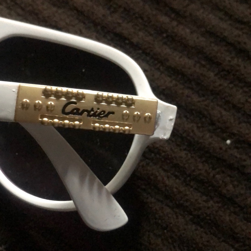 Shades - Picture 3 of 4